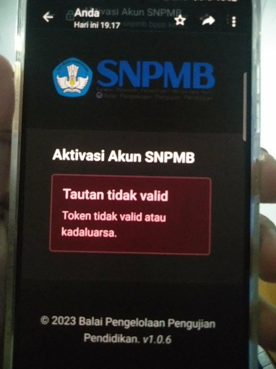 azrya_'s tweet photo. @sbmptnfess Ak mau nanya ini knpa ya dan gmn caranya https://t.co/V1q0OljEj1