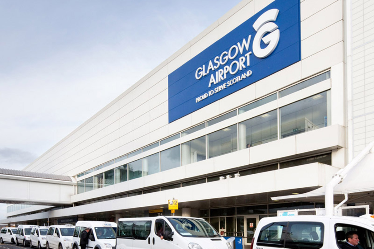 <a href="/GLA_Airport/">Glasgow Airport ✈️</a> will host its biggest-ever jobs fair on Thursday 19 January with more than 320 roles up for grabs. Don't miss out!

Find out more: bit.ly/3CHLDcS

#careers #jobs #glasgow #recruitment