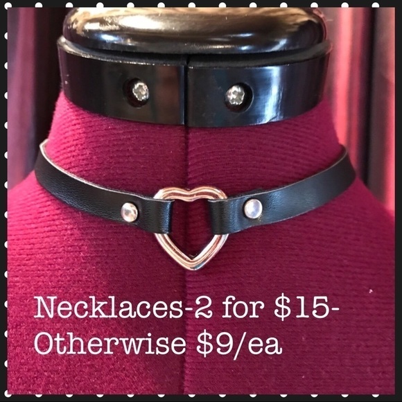 nikkitgf's tweet photo. So good I had to share! Check out all the items I'm loving on @Poshmarkapp #poshmark #fashion #style #shopmycloset #aeropostale #galmeetsglam: https://t.co/yNeqJBaPbM https://t.co/uoTSlRHKLb