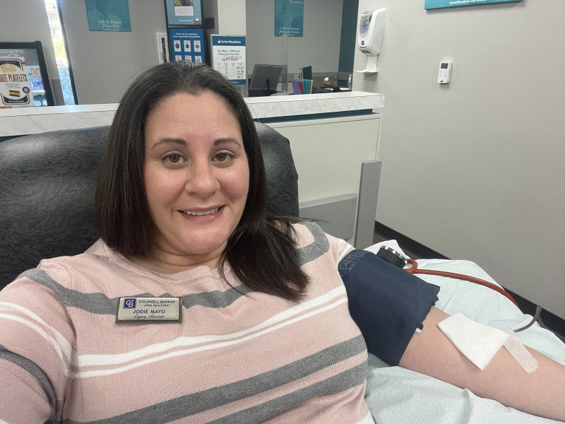 Jodie_BuyNSell's tweet photo. Starting off the day with a podcast and a blood donation!

#carterbloodcare #donateblood #savelives #realtorlife #motivationalpodcast #rockwalltx #buysellbuildinvestwithjodie #cbapex #opportunieseverwhere #doingmypart https://t.co/Qrq5vpxm1S
