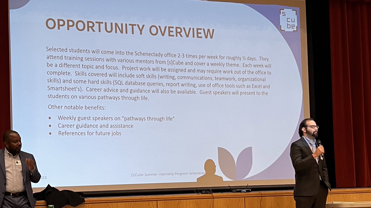 SCSchools's tweet image. Thank you to sCube Inc. for visiting SHS students and discussing the opportunity to become a paid intern with the company. The program is in its 4th year and hoping to expand. #SchenectadyRising #Partnerships  @MrDennisGreen