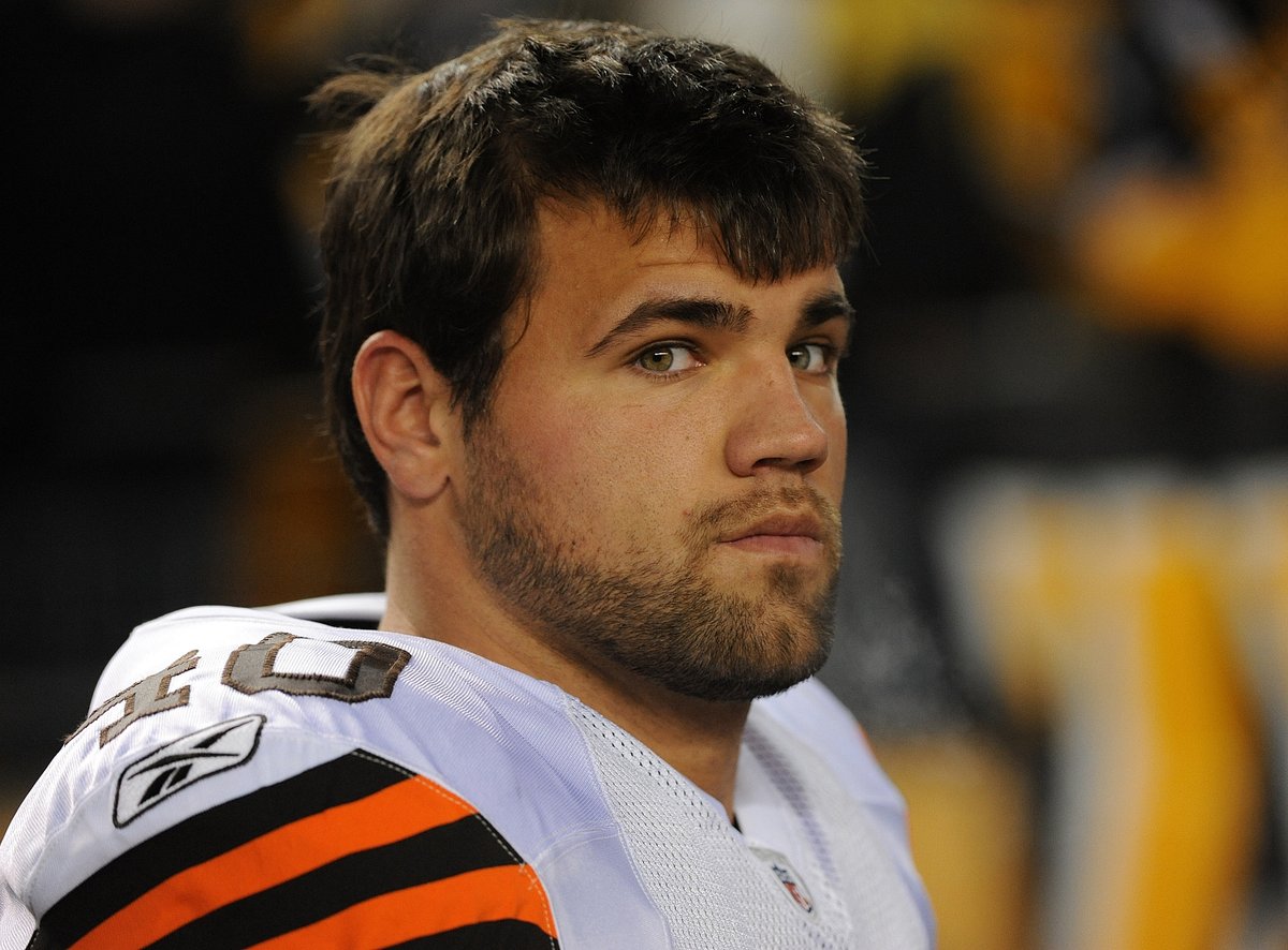 Former NFL RB Peyton Hillis is no longer on a ventilator and is recovering after a swimming accident while saving his two children who were caught in a riptide last week, according to his girlfriend Angela Cole.