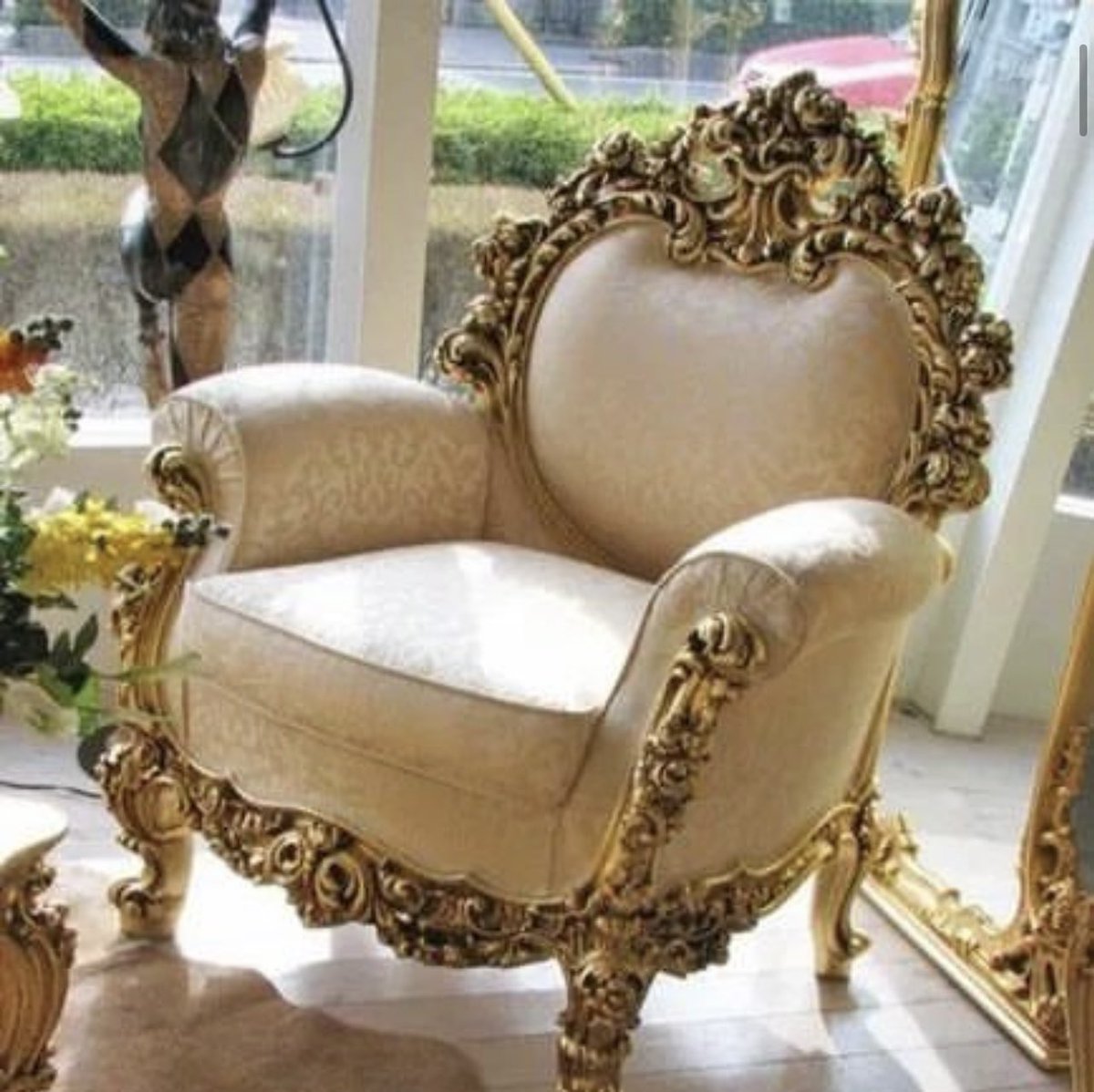 yawarinter's tweet image. 