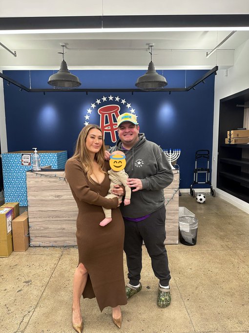 Daddy @Glenny_balls everyone 😆 our episode drops at noon @OnlyStansShow https://t.co/PAtSdCWM9n<a class="tags" target="_blank" title="On Twitter" href="/?out=eyJ0eXAiOiJKV1QiLCJhbGciOiJIUzUxMiJ9.eyJpYXQiOjE3MTg4NDI4NDksImlzcyI6InR3cG9ybnN0YXJzLmNvbSIsIm5iZiI6MTcxODg0Mjg0OSwiZXhwIjoxNzUwMzc4ODQ5LCJyZWRpcmVjdF91cmwiOiJodHRwczovL3R3aXR0ZXIuY29tL0dsZW5ueV9iYWxscyJ9.be0xngv2NvO2GtqrFCA7MrPICfmIcHmgPNXhFq-rDGZ8dxU1VaMyfrU1ONhDLTK9jeO015ksNcKD40ADxFnguQ">@Glenny_balls</a>