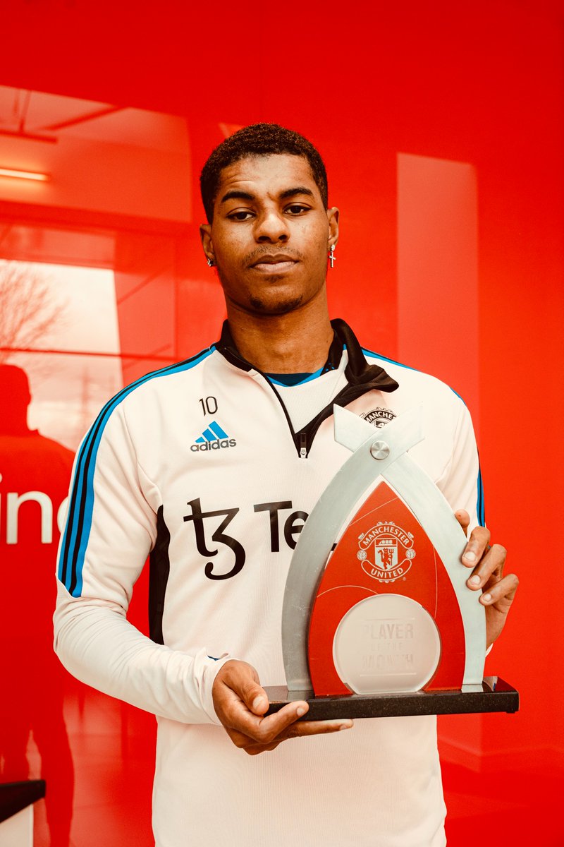 Marcus Rashford all smiles with December Player of the Month award - Old  Trafford Faithful