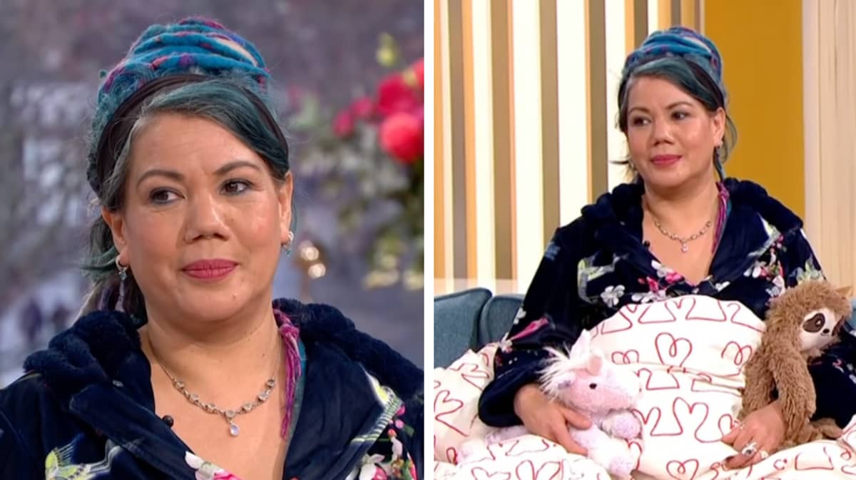 LADbibleUKNews's tweet photo. 🔔 | Woman who married her duvet says it’s the ‘most intimate relationship she’s ever had’ https://t.co/qVfPm7UsEt https://t.co/u0n4De712I