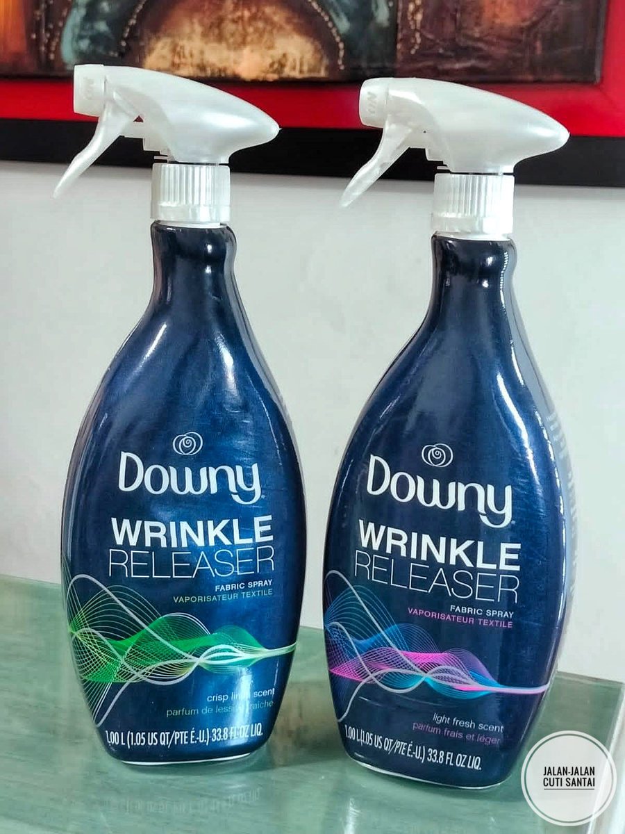 MalayFoodHunter's tweet photo. Ini lah benda yang paling penting untuk dibawak untuk yang jenis kaki travel.

Sembur sahaja dekat baju tak sampai 5 minit hilang kedut tau! Tak perlu pun guna streka atau iron, buat penuh luggage je kan. so boleh je guna downy ni. Bau pun wangii gilerrrrrrr! https://t.co/CdYwBOHDLz