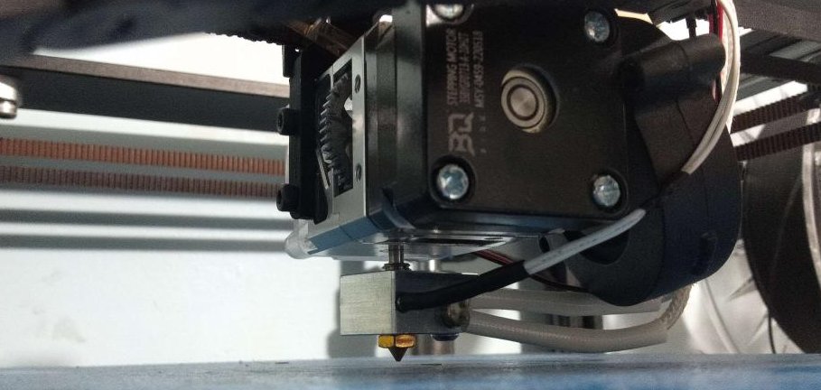 leoneq112's tweet photo. thanks to PCBWay, the project will be completed much much sooner. We have 3 sponsors now!
In the meantime, I prepare the printer to print with difficult materials. Stay tuned. https://t.co/0PuHBcoBnV