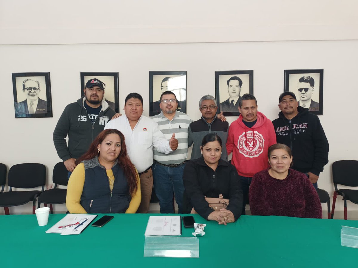 RogerCastilloR's tweet photo. #InstitutodeEducaciónObrera #FIDTH cursos “Negociación de Contrato Colectivo de Trabajo” #PUREM #ELECTROCOMPONENTES #TITANX comisiones comprometidas con los trabajadores, desarrollo integral #SITEC #SR®️ @tereso_medina @jesus_castill67 @Manuel78Mg https://t.co/nMAdMv6Wyy