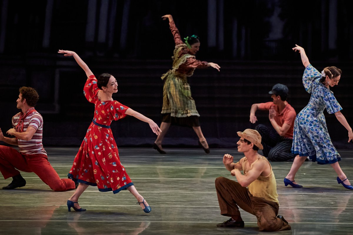 👀Agustina Galizzi eligió “¡Esquina Bajan!”, pieza de la coreógrafa emérita Nellie Happee, para despedirse de los escenarios y agradecerle a México la calidez con la que siempre la recibió el público a lo largo de su desempeño profesional.🥹