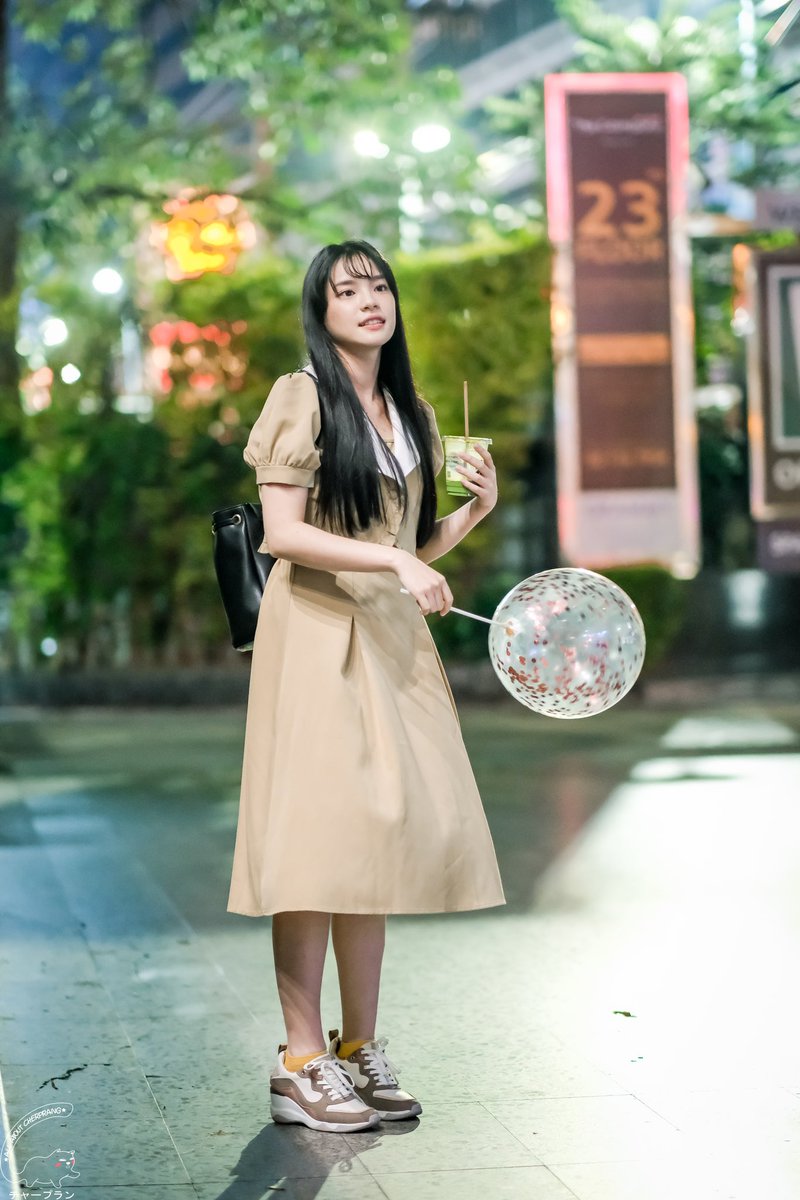 น้อนแตมเอาลูกโป่งกลับไปเล่นด้วย น่ารักมุมุทิฝุดเลยค้าบ 

#CherprangxFANDOMLIVE
#CherprangAreekul
#CherprangBNK48