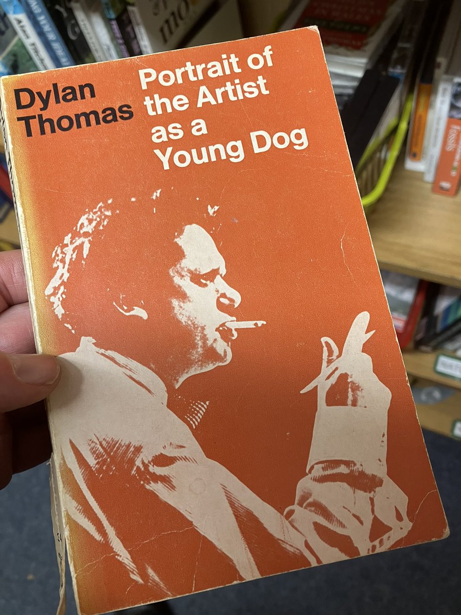 PierreDonahue's tweet image. I always love finding some thrift shop Dylan in his smug suburbed and Jerry villa’d Uplands. Just a stones throw from 5 Cwmdonkin. I think he’s get a kick out of it too..