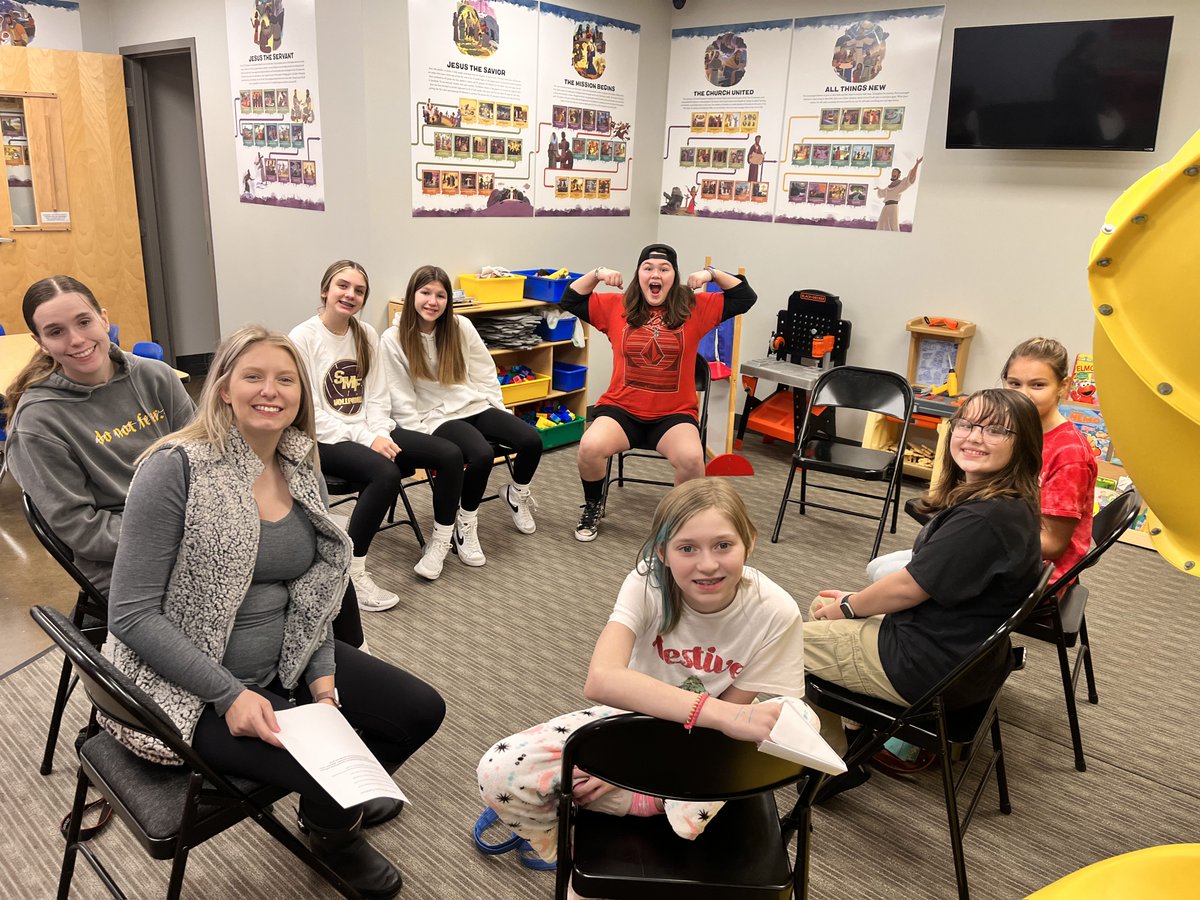 redemptionyth's tweet image. Small Groups are where our students and our leaders shine. We love hearing about the great faith conversation and how our students are processing what it looks like to follow Jesus.