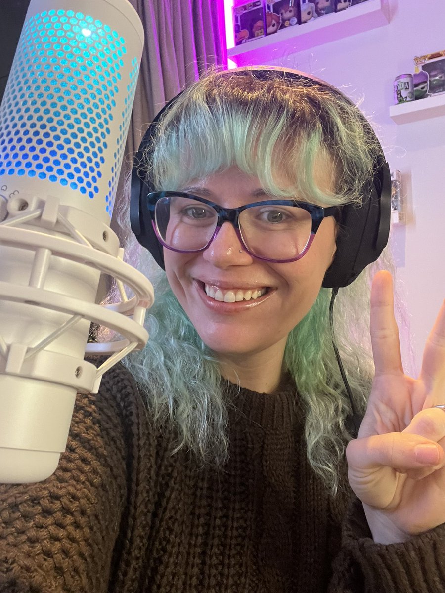 Dasadorah's tweet image. Going live on #Twitch playing Faeria in 10mins! Come say hey 👋 

🔗 m.twitch.tv/dasadorah/home