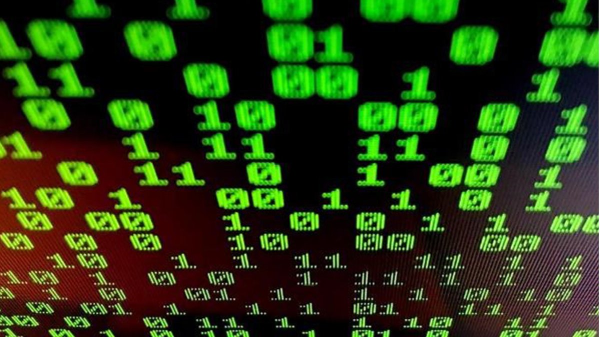 PlanITROI's tweet photo. The #1 issue for ITAM &amp; ITAD managers is Data Security. Did you know data breaches soared by 70% in Q3 2022? 
Since most organizations have a hybrid workforce. It is vital that your organization has policies that cover both remote &amp; office employees. 
https://t.co/Xegf79cBmn https://t.co/ufIikDJ3aT
