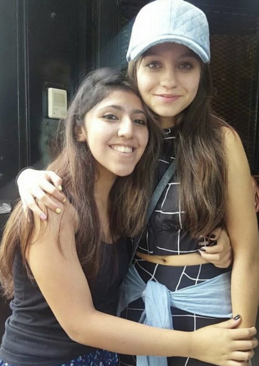 karolsthrowback's tweet photo. January 12, 2017: @karolsevilla with fans in Buenos Aires https://t.co/EwiidMs2aR