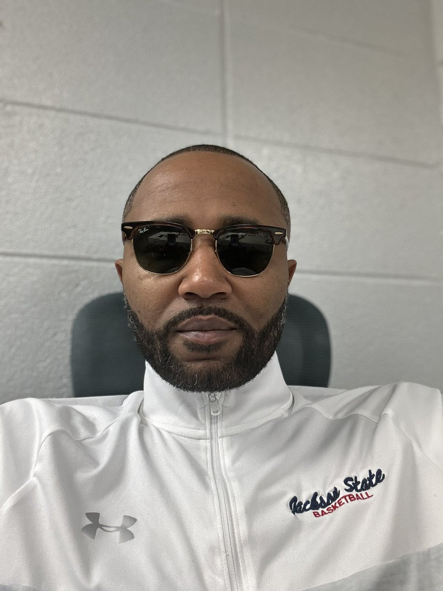 Mo Williams tweet media