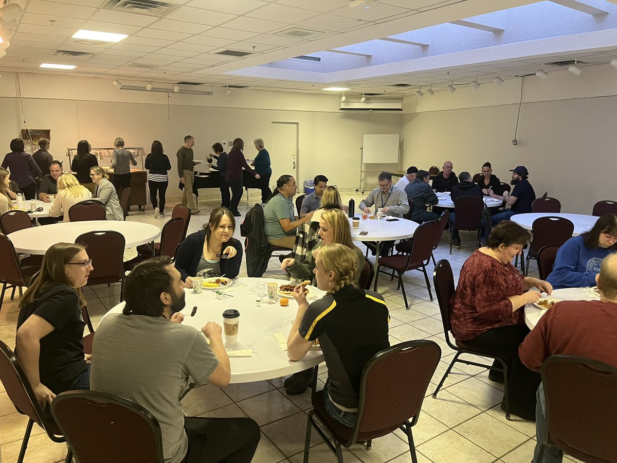 KevinShuff's tweet image. Back to work brunch @MHCollege. What a great start to the day.