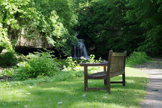 Country Hideaways tweet media