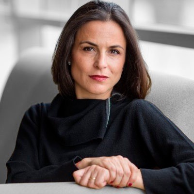 TopsMexicoM's tweet photo. Alejandra Palacios es Board Member de Aeropuertos GAP y una economista mexicana que tiene más de quince años de experiencia analizando cómo funcionan los mercados y visualizando políticas regulatorias para mejorar la vida de las personas.

#alejandrapalacios #mujer #mujeres https://t.co/kDkSDyfppc