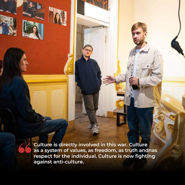 dramox_tv's tweet photo. Discover the story of Dmytro Veselskyi, Artistic Director at the Ukrainian Small Drama Theater. 💬 https://t.co/p2XqtpK6GK