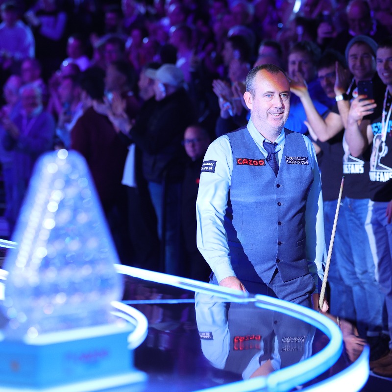 WeAreWST's tweet image. 6-6

A 52 draws Williams level.

#CazooMasters | @CazooUK