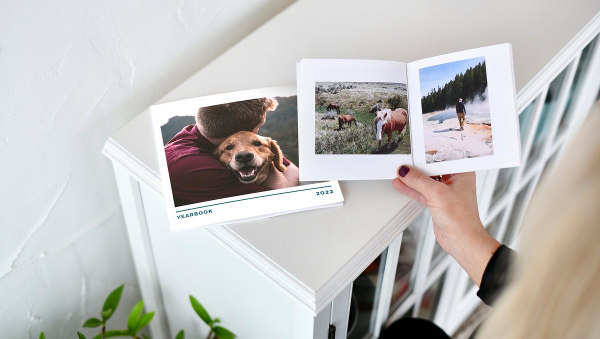 Want a FREE Yearbook? Head to our Instagram! Today only, tag a friend in our latest post and we'll DM you a code for a free 6" 2022 Yearbook. Yep, it's that simple! Head to IG: instagram.com/parabopress/