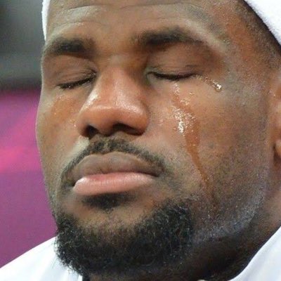 lebronchorano's tweet photo. Voltei #NovaFotoDePerfil https://t.co/HM5XumYFZg