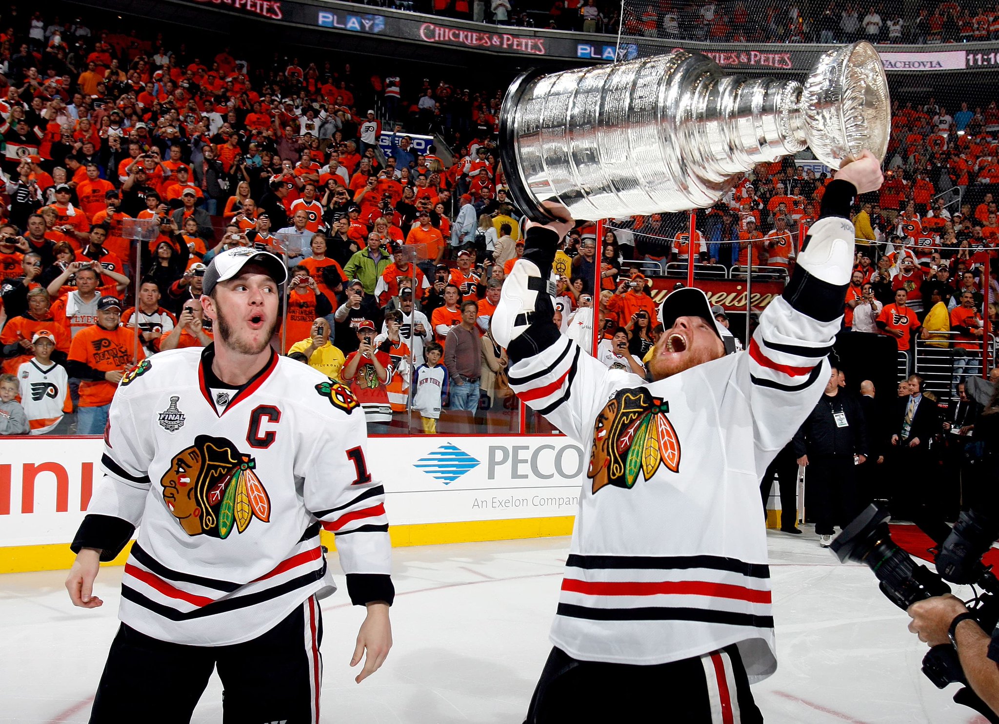 Happy birthday to the Demi-God Marian Hossa.

We miss you Big Hoss! 