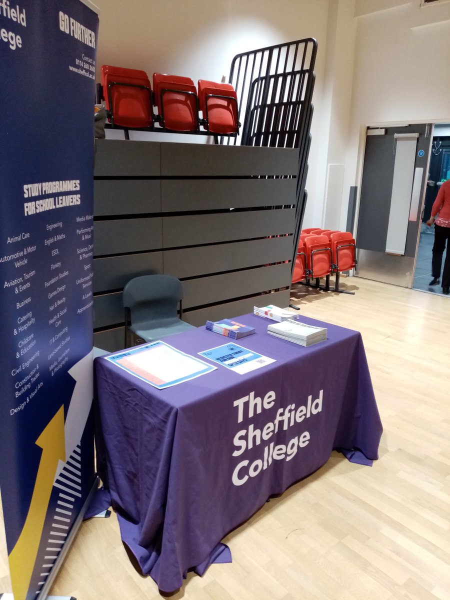 Sheffcolschools's tweet photo. We are here @NewfieldSheff ready to speak to students and their parents about their next steps. Be sure to come and say hi. #newfieldschool #mockresults #Y11 #parentsevening #sheffieldcollege https://t.co/bQ5VcLSkRT