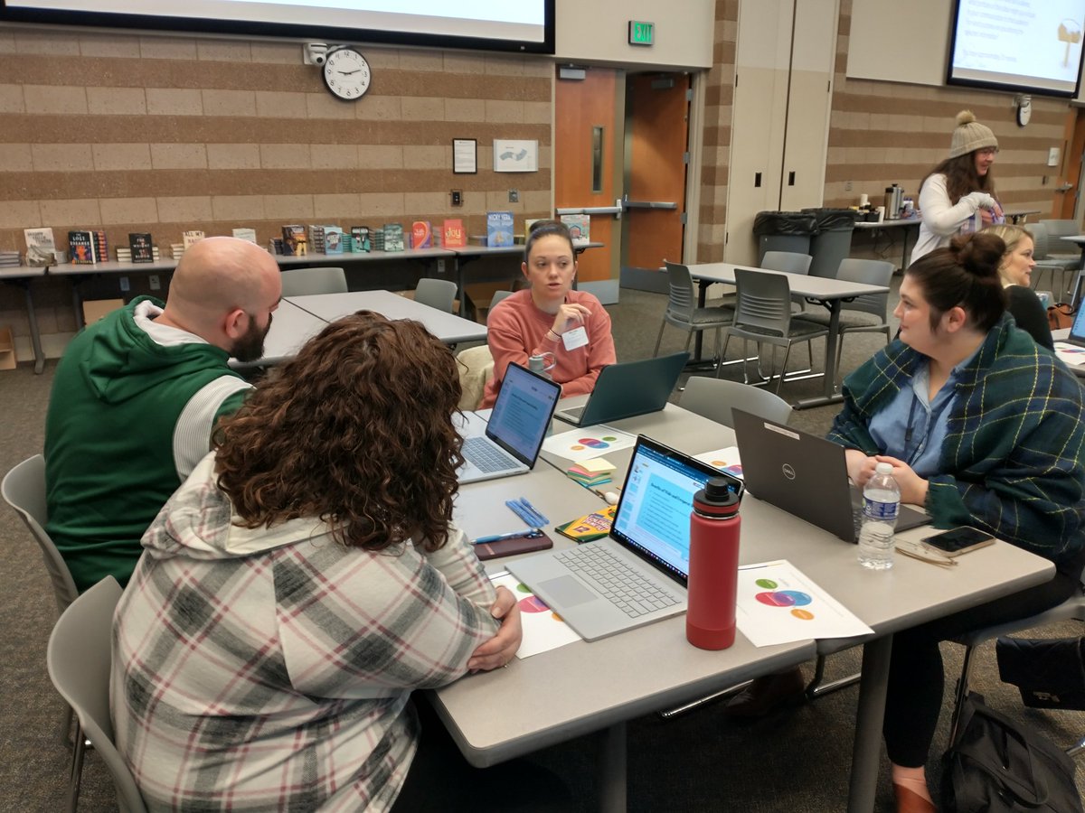 NHSLibraryLady tweet media