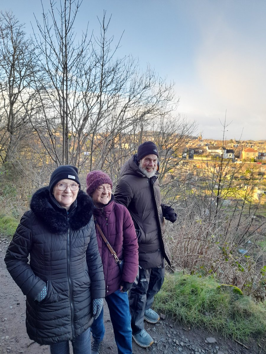 greenspacetrust's tweet photo. Beautiful views on the Braid Hills with our Health and Wellbeing Walk on Wednesday morning βοΈπ #thriveedinburgh #freefriendlyfun #thrive #winterwarmer #getoutside #wellbeinginnature #healthandsocialcarepartnership https://t.co/h7KtecM7zI