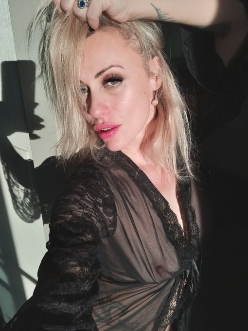 Hello NEW YORK 🇺🇸🇺🇲🇺🇸💋💋 BAD BARTOT IN THE CITY....Wana meet me in person...hit me back on email bardotmelody@gmail<a href="/tag/dap"class="tags"><span>#dap</span></a><a href="/tag/squirt"class="tags"><span>#squirt</span></a><a href="/tag/fisting"class="tags"><span>#fisting</span></a><a href="/tag/prolapse"class="tags"><span>#prolapse</span></a><a href="/tag/analqueen"class="tags"><span>#analqueen</span></a><a href="/tag/goddes"class="tags"><span>#goddes</span></a>