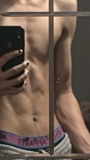 Bone_Saw13's tweet photo. Can’t wait to get big 😤 https://t.co/z92fARmRHo