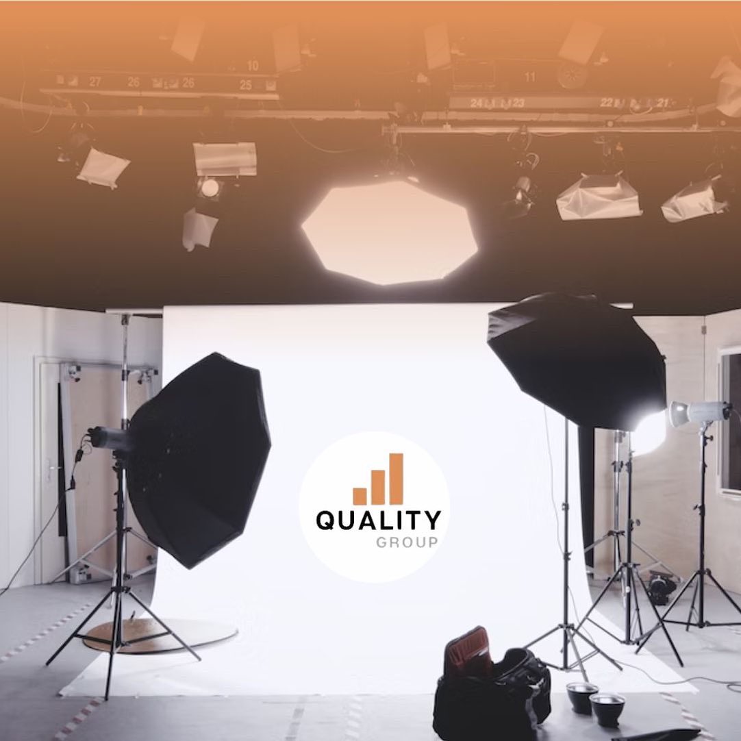 BRANDING POLÍTICO

- Construcción de la Imagen y atributos de Identidad.
- Conexión a la estrategia política y la estrategia publicitaria.
- Posicionamiento. El valor de una marca candidato.
¡Estás a tiempo de elegirnos!

#qualitygroup #elecciones