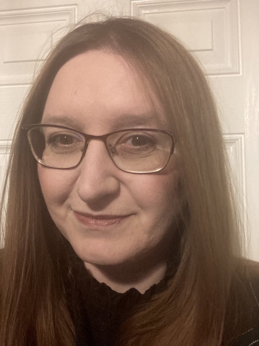 Pinkvelvet33's tweet photo. #WishMeLuck I’ve been invited to give a speech to a local Rotary club on #socialvalue #csrmanager #socialvaluemanager #csr #charity https://t.co/6l0rMQYvpi