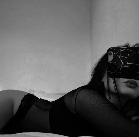 AssumeranWriter's tweet image. Gonna sleep tonight in the coldness 😅