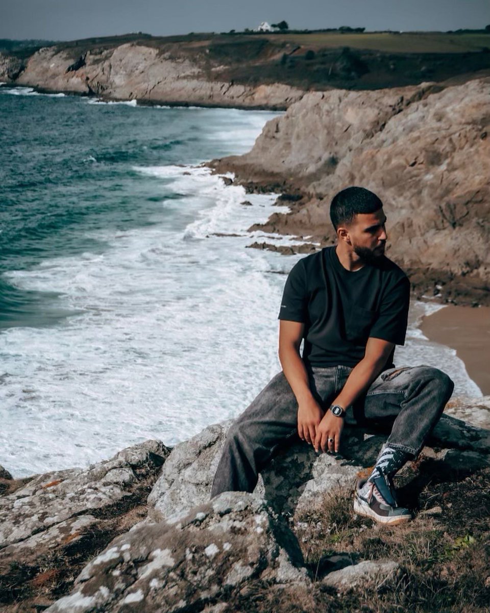 fasickkar's tweet photo. X-MAN, STASERA su #YouTube !
Per i miei 3 amici di #Twitter: Oltre Retwittare contenuto borderline, faccio anche #rap. Non perderti il mio nuovo pezzo! #italia #trapit #trap https://t.co/SAsc7ViAw2