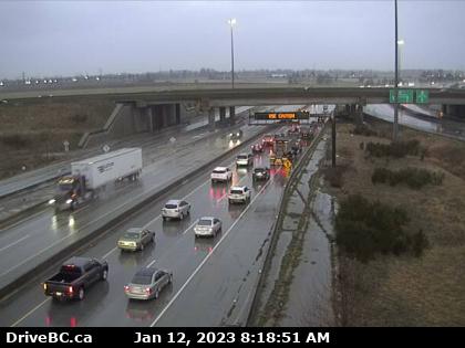 #DeltaBC - Crash on #BCHWY99 northbound at #BCHWY17 - #MasseyTunnel