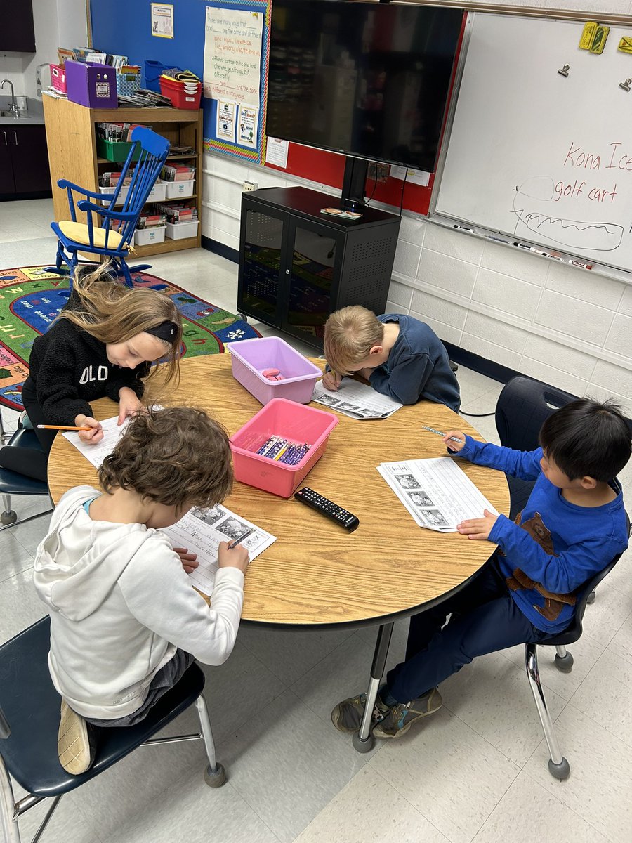 Ms. Bauer’s first grade ML students are hard at work practicing their writing skills! <a href="/WindsorWildcats/">WindsorWildcats</a> <a href="/shabpoloz/">Shab Poloz</a>