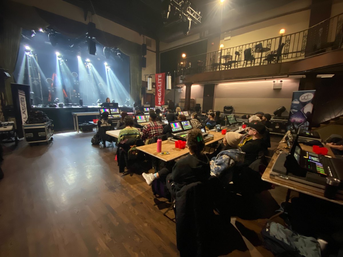 XLaser's tweet photo. A look at the @MALighting training going on during the #SqueekLights open house!
(P.S. – grandMA consoles are a top choice by LDs running #XLaser Mercury!)
#LightingFam #LaserFam https://t.co/Fik6SRKQGM