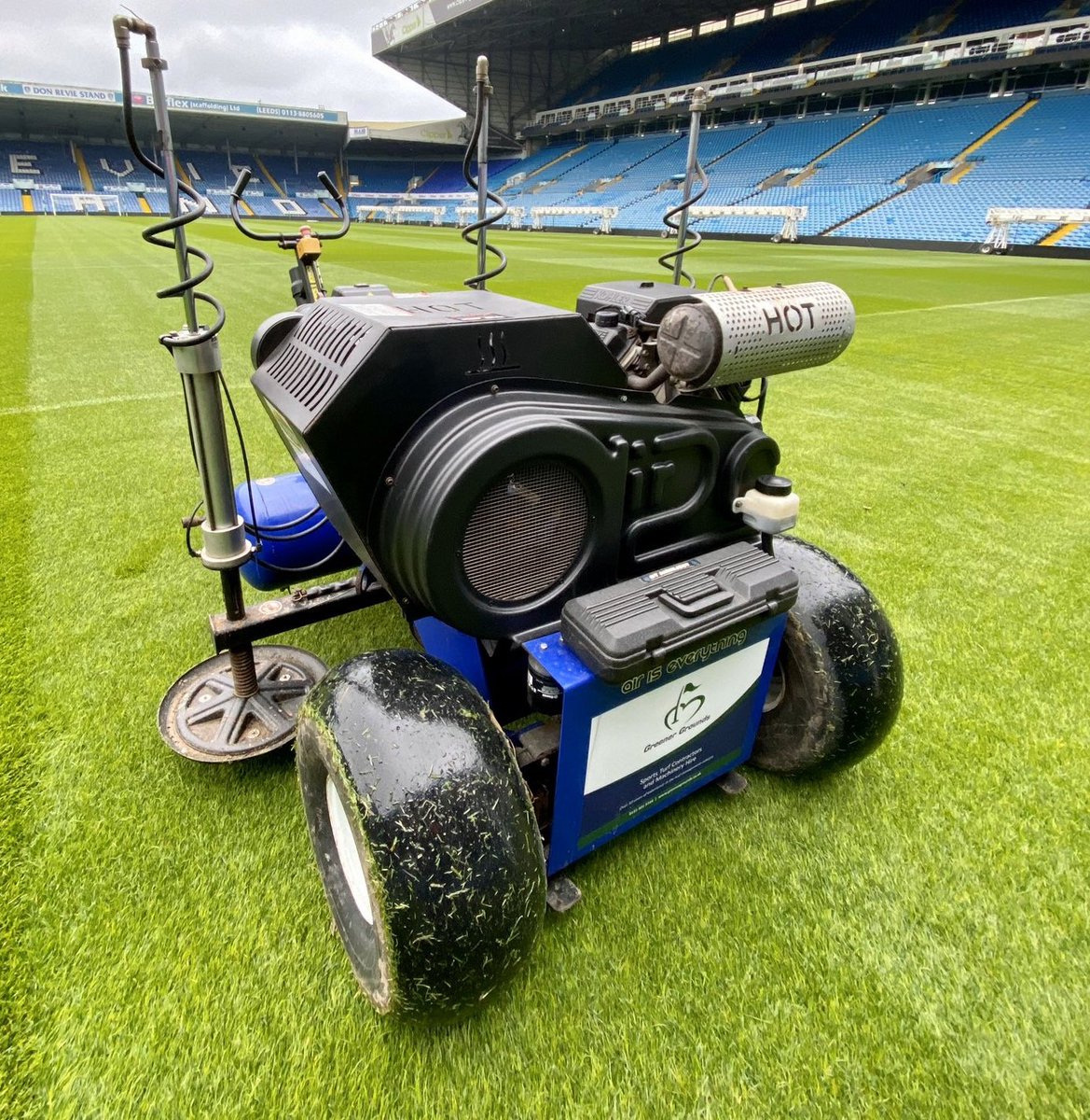 greenergrounds's tweet photo. Aeration is essential this time of year to keep all this rain draining, both the #Air2G2 and #ProCore648 can help keep the surface open and relieve compaction. Nice and light with little weight for any wet ground conditions #hire #availablenow 
Get in touch for pricing https://t.co/h7eW4AqcQT