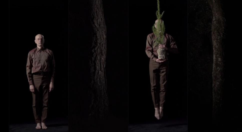 galeriaPNB's tweet photo. QUATRE COLUMNES (2021)
Exercici videogràfic entorn de l’existència d’una botànica barroca que barreja indistintament sants de fusta i arbres de devoció. Participació de Cesc Gelabert i de 4 arbres de Lladurs

https://t.co/9vYAU6e0Qu

#GaleriaJoanPrats #Perejaume #LOOPBarcelona https://t.co/oknNmpgtZE