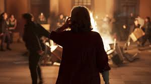 Kathlynprisco's tweet photo. Ruido (2022) es un filme que nos muestra de cerca a Julia, una mujer que lleva meses luchando para encontrar a su hija, quien se encuentra desaparecida. 

Retrato amargo y político de las desapariciones de mujeres en México y el sistema que las encubre. 

Ya está en Netflix. https://t.co/iOq4q87zIg