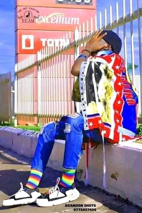 AgabaFr36397424's tweet photo. Every one have his or her life to make #tagmaker https://t.co/GGxoIXnGBE