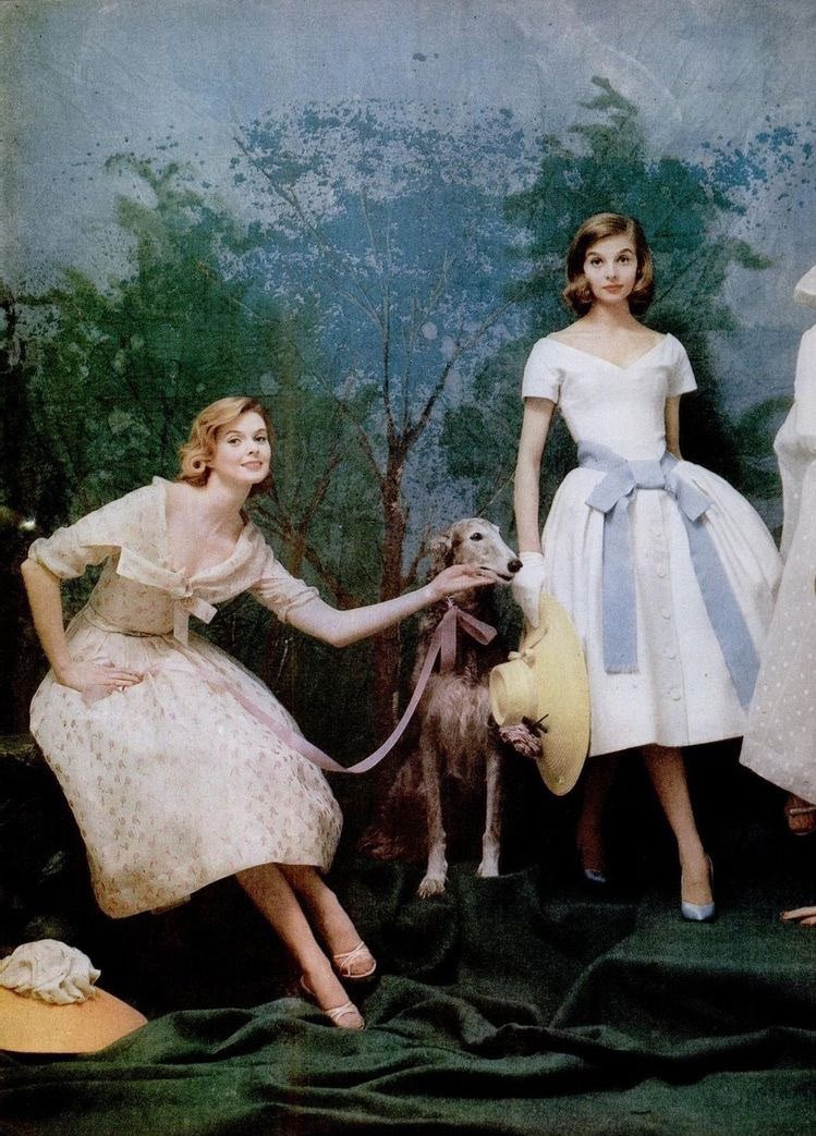 miumiuitgirl's tweet photo. christian dior, printemps collection (new york, 1956) https://t.co/laDsbvTDGA