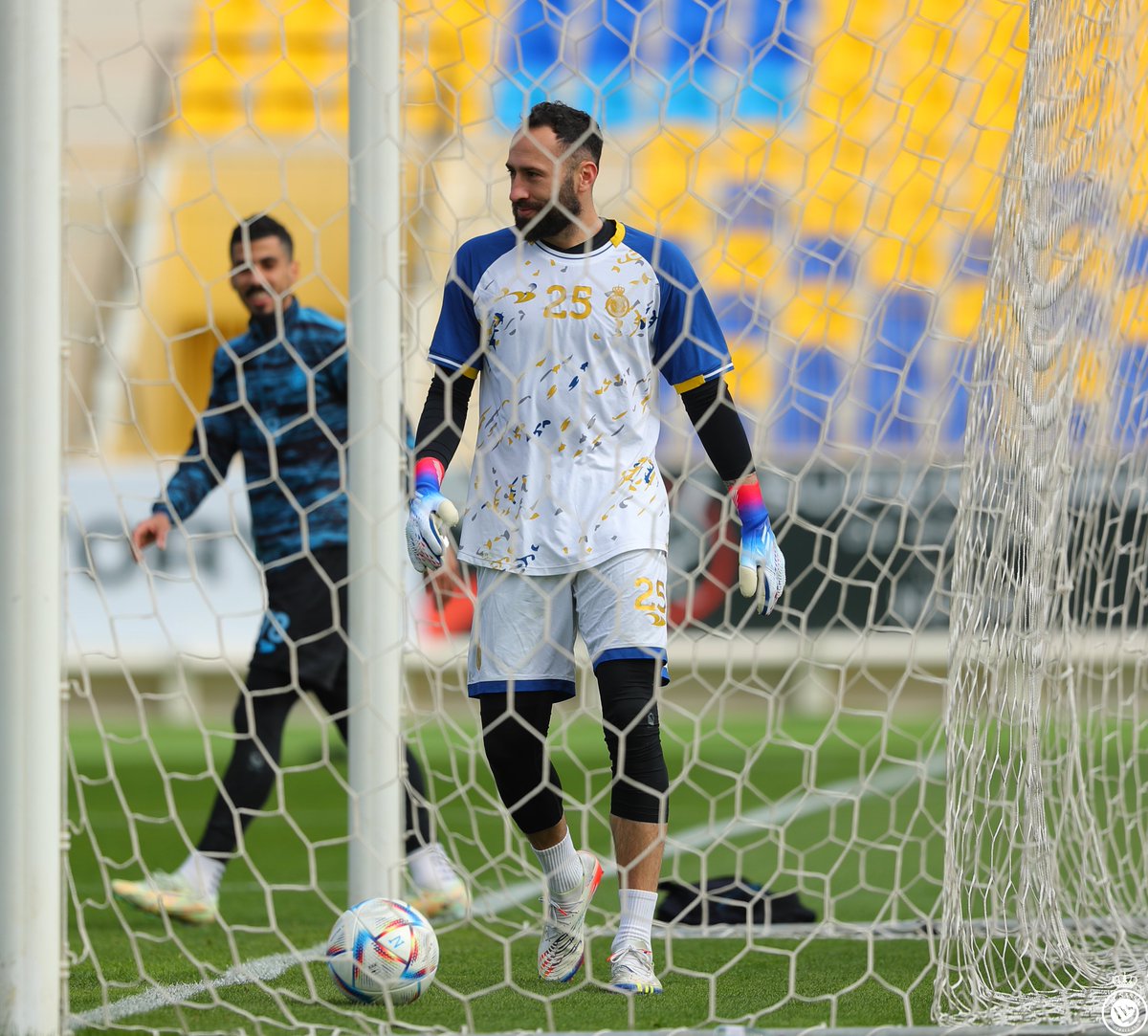 عمــل يتواصـل 💪