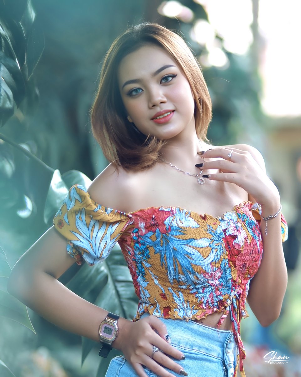 Hai kekasih orang....