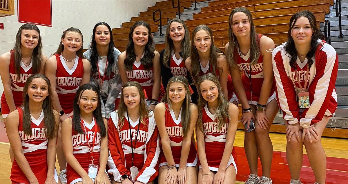 tomball_hscheer's tweet photo. THANK YOU Tomball HS Students and Staff, Dr. Gutierrez &amp; TJHS Cheer for coming to our Showoff to wish us luck this weekend at Texas State UIL Cheer Competition! ❤️🐾#CoogsGoCrazy  #We/Me #PrideOfTexas @TomballISD @TISDTJHS @TISDTHS https://t.co/dIutg5YttR