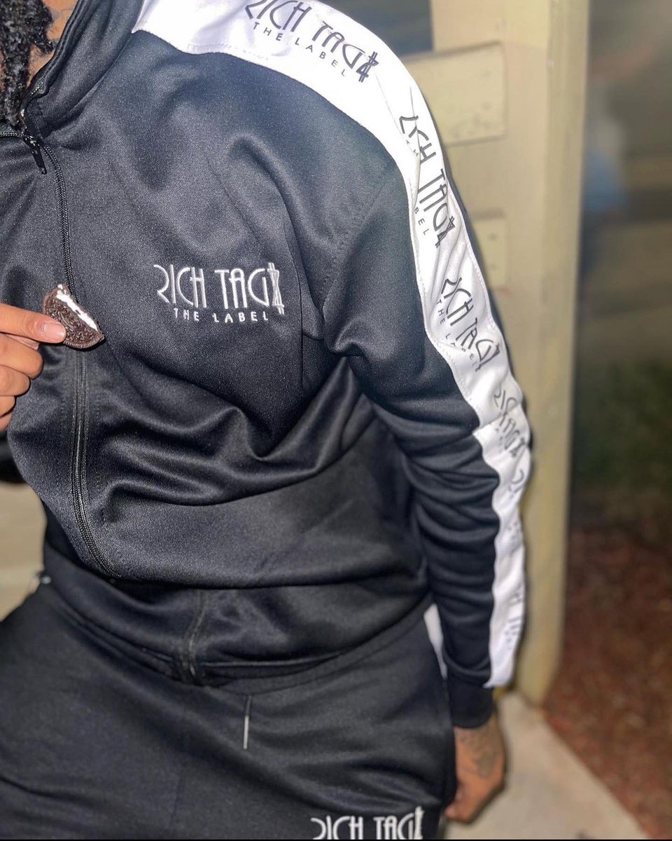 RichTagzLabel's tweet photo. Hey, you guys! https://t.co/JIpys32LDn Website is now up & running! Link in our bio Shop our tracksuits now available in 3 colors ways all sizes. #New #Gear #RichTaggz #UrbanAndStreet #StreetWear #BlackOwnedBusiness #ClothingBrand #WorldWide #DesignerInspired #ClothingLine #Urban https://t.co/BSZZHZIOGz